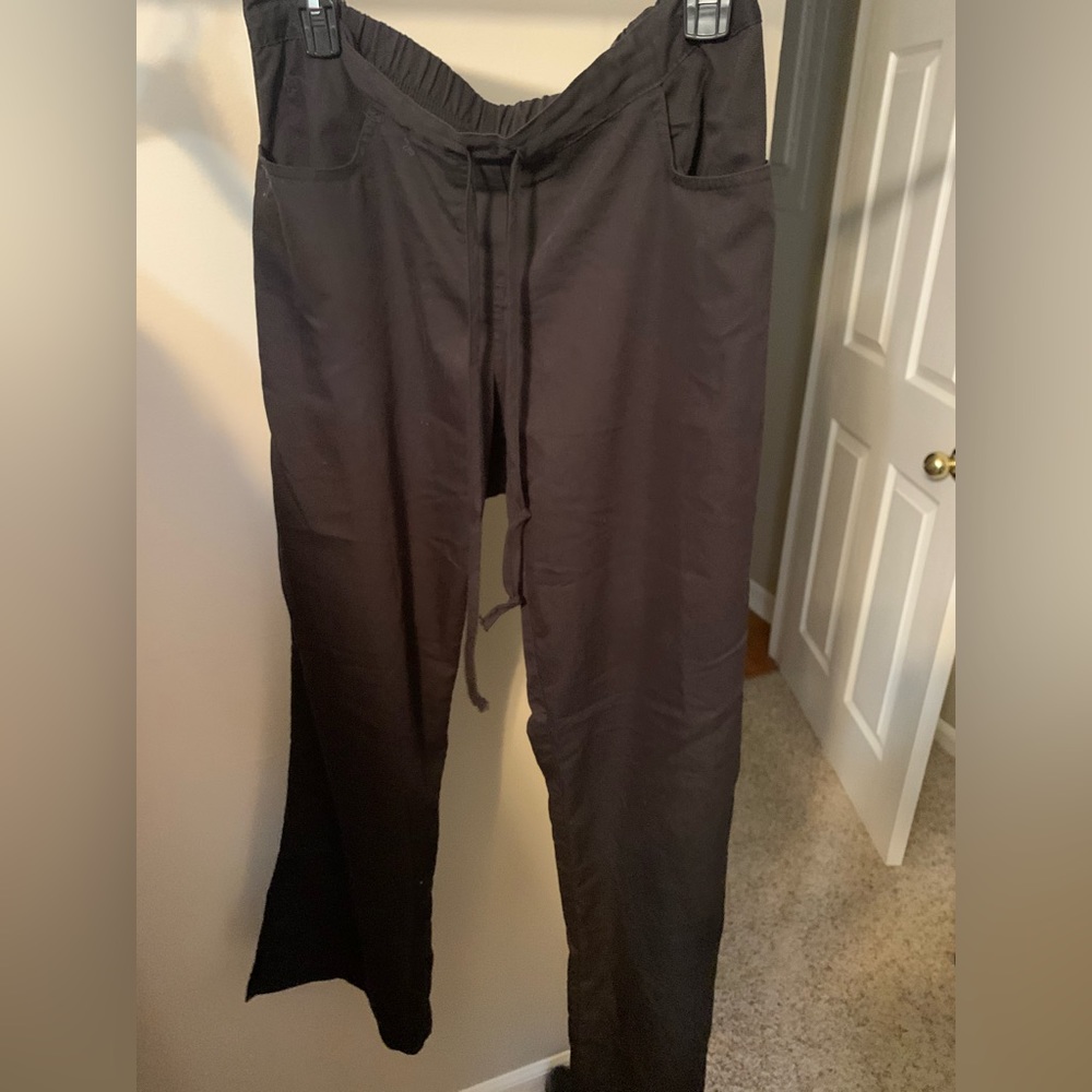 Medium greys anatomy scrub pants